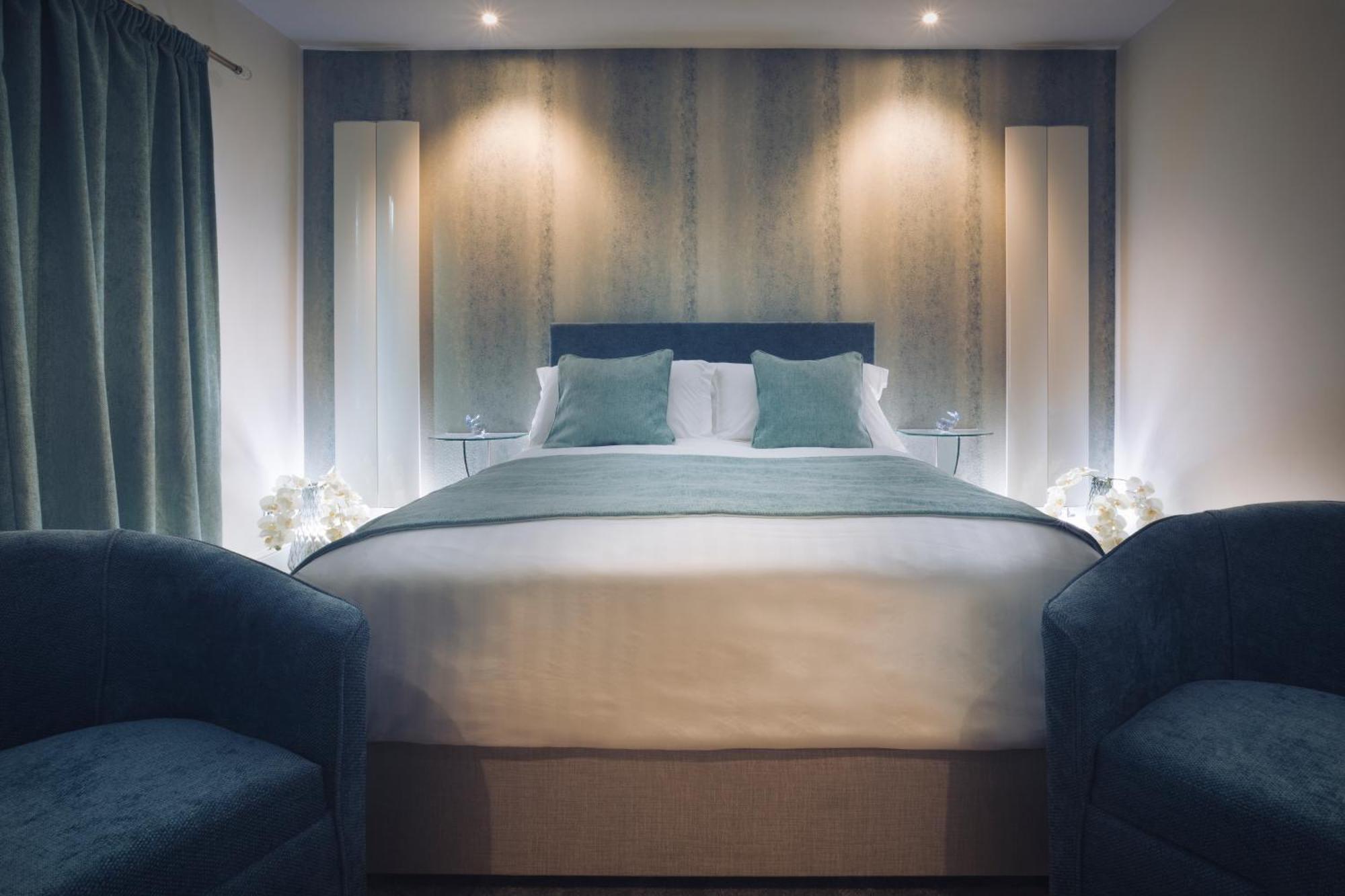 Aphrodites Group - Luxury Hot Tub Suites In Central Lake District! โบว์เนส ออน วินเดอเมียร์ ภายนอก รูปภาพ